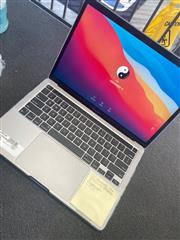 APPLE MACBOOK PRO A2338